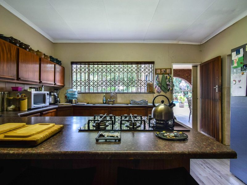 House For Sale in Kameeldrift East - Photo 10