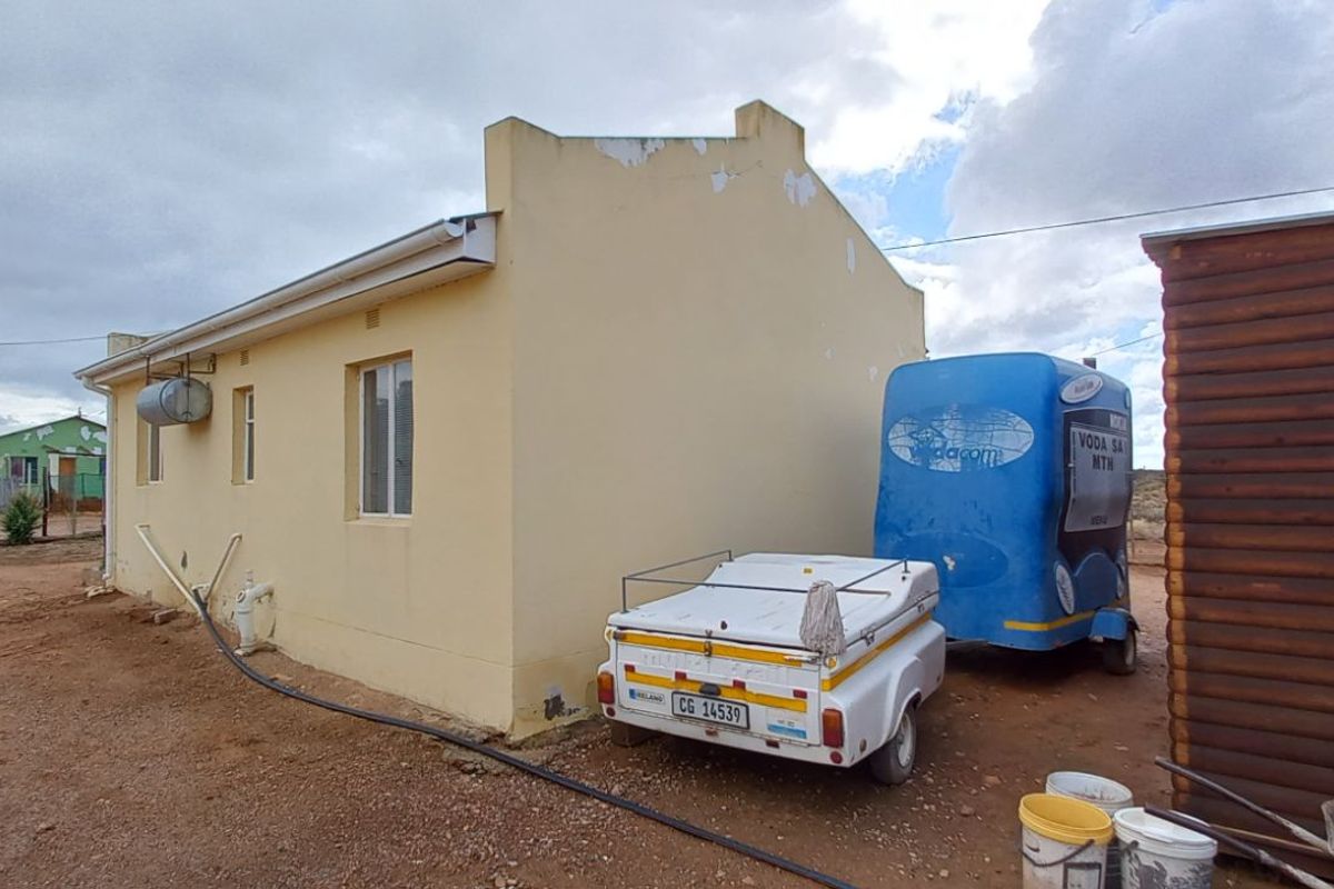 House For Sale in Calitzdorp Central - Photo 5