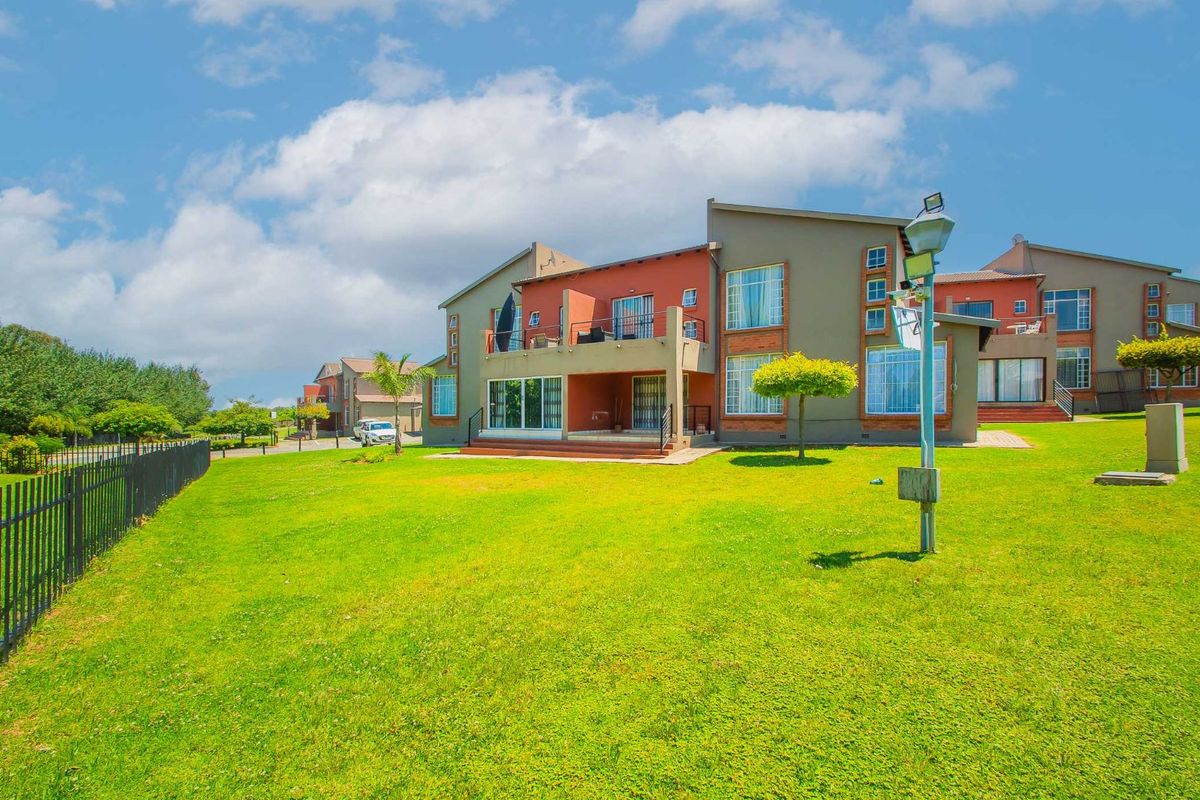 Apartment For Sale in Honeydew - Photo 2