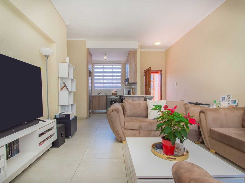 Apartment For Sale in Honeydew - Photo 3