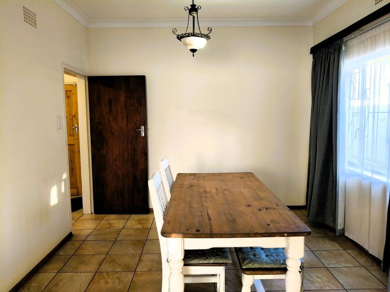 House For Sale in Monument - Photo 5