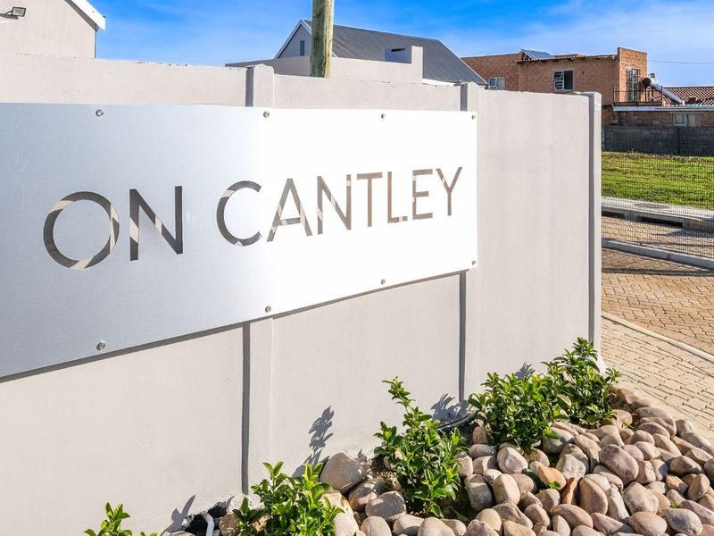 Townhouse For Sale in Pacaltsdorp - Photo 8