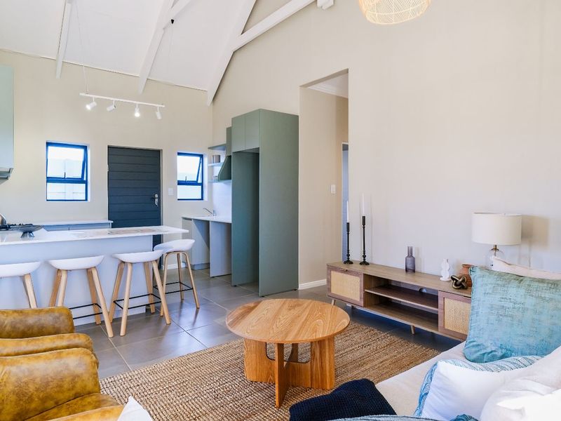 Townhouse For Sale in Pacaltsdorp - Photo 6