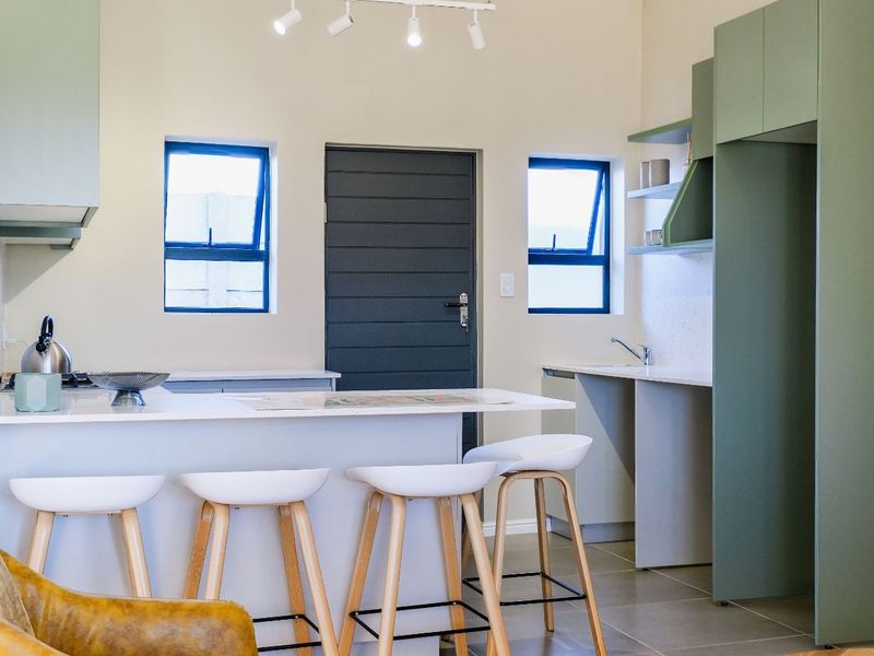 Townhouse For Sale in Pacaltsdorp - Photo 3