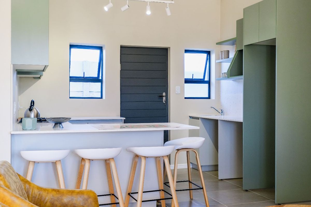 Townhouse For Sale in Pacaltsdorp - Photo 3