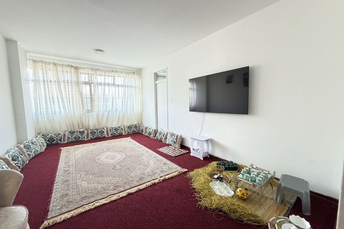 Apartment For Sale in North Beach - Photo 5