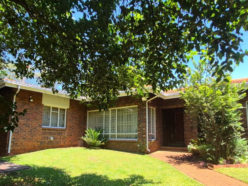 House For Sale in Brooklyn - Photo 7