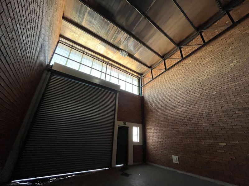 Industrial To Rent in Hennopspark Industrial - Photo 2