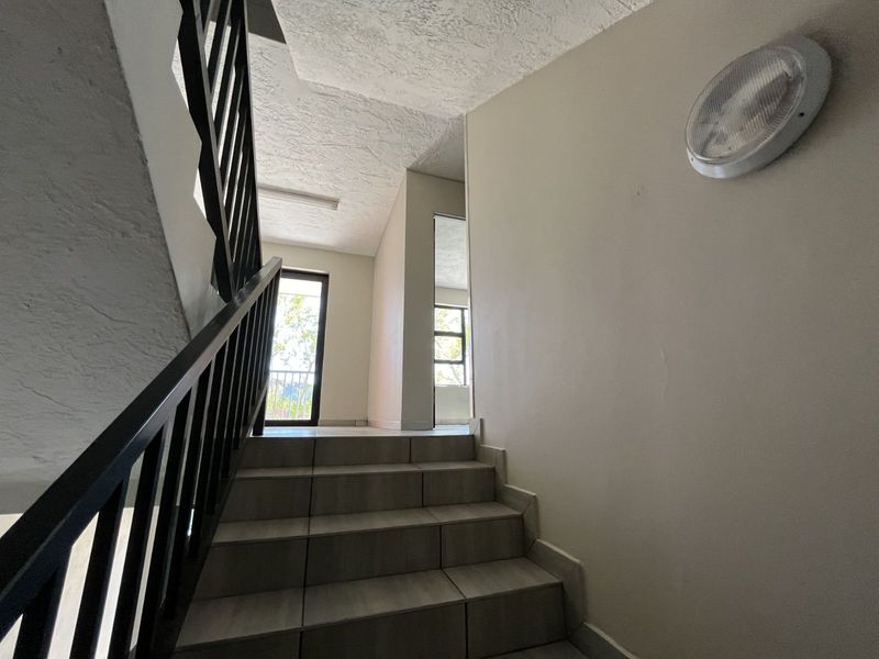 Industrial To Rent in Hennopspark Industrial - Photo 7