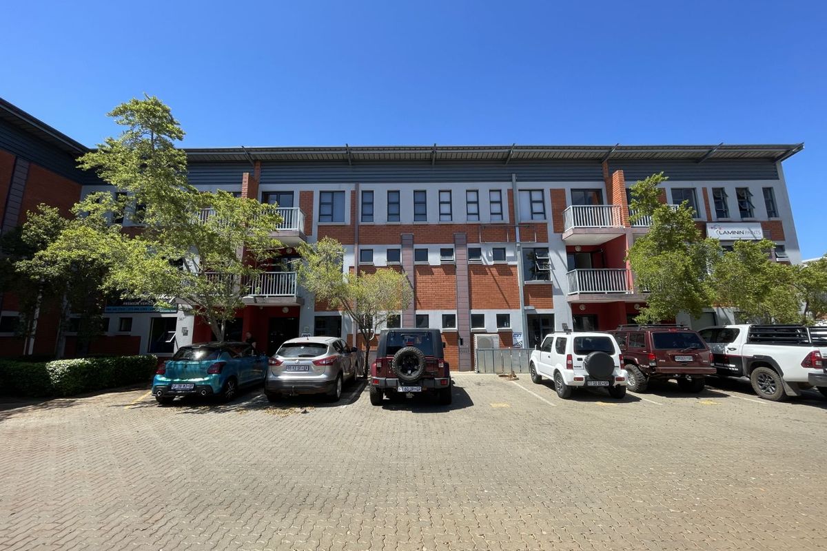 Industrial To Rent in Hennopspark Industrial - Photo 2