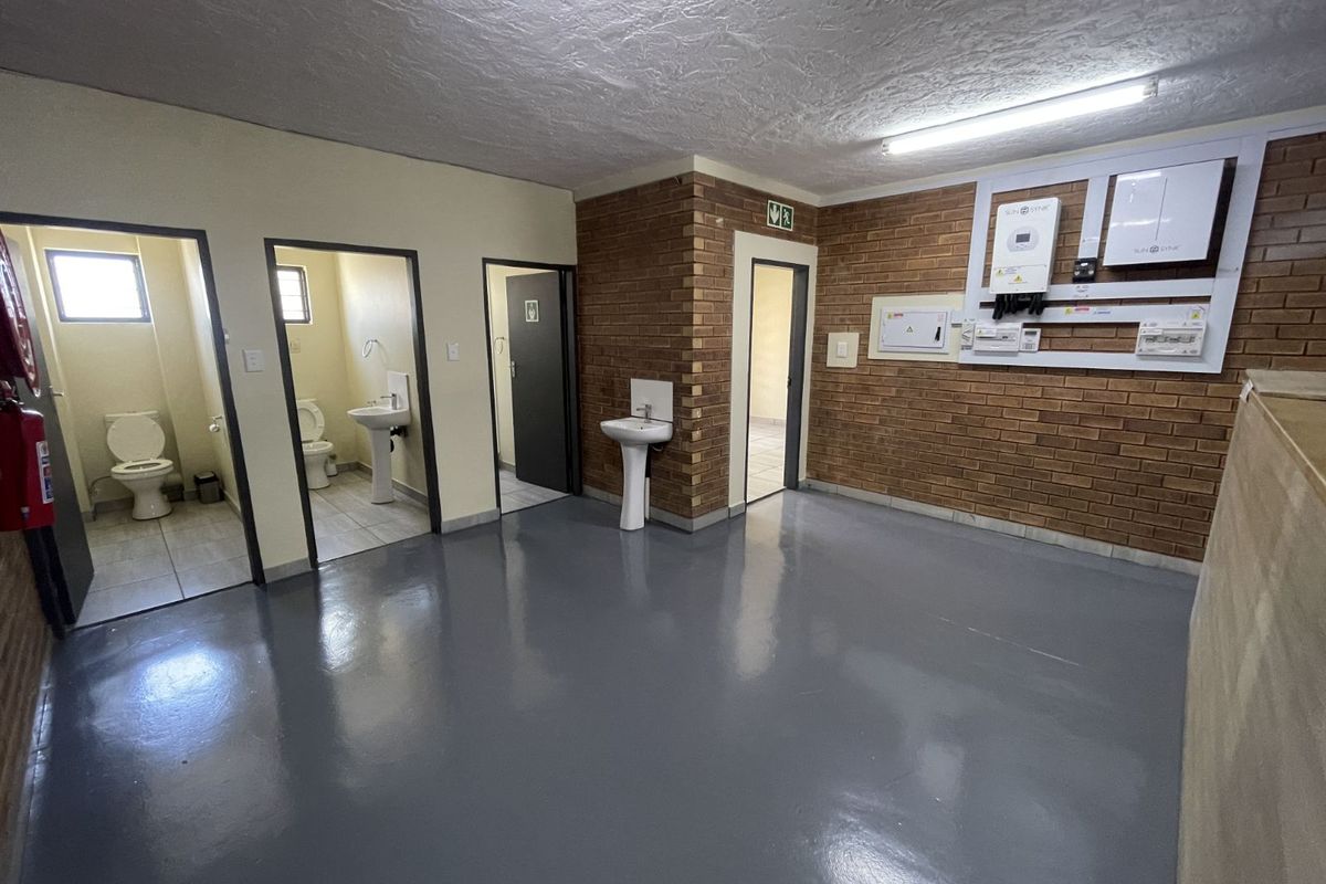 Industrial To Rent in Hennopspark Industrial - Photo 5