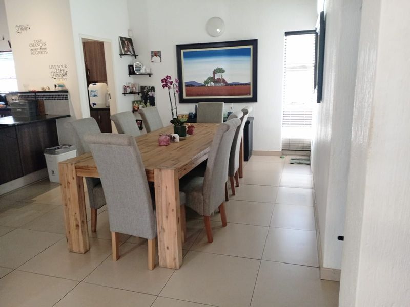 House For Sale in Randpark - Photo 6