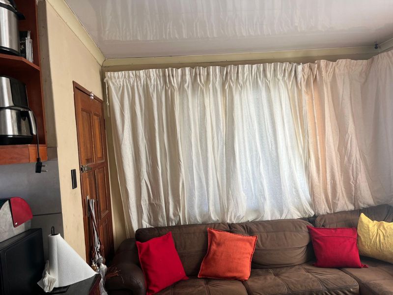 House For Sale in Mahlasedi Park - Photo 2