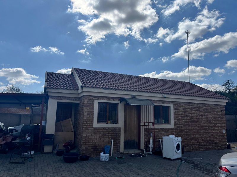 House For Sale in Mahlasedi Park - Photo 10