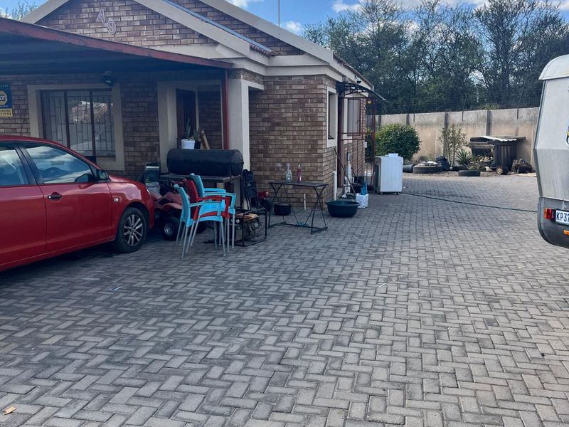 House For Sale in Mahlasedi Park - Photo 8