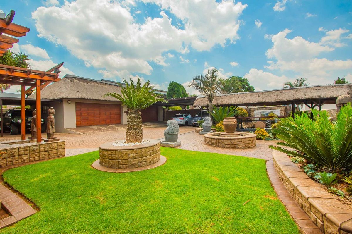 House For Sale in Helderkruin - Photo 3