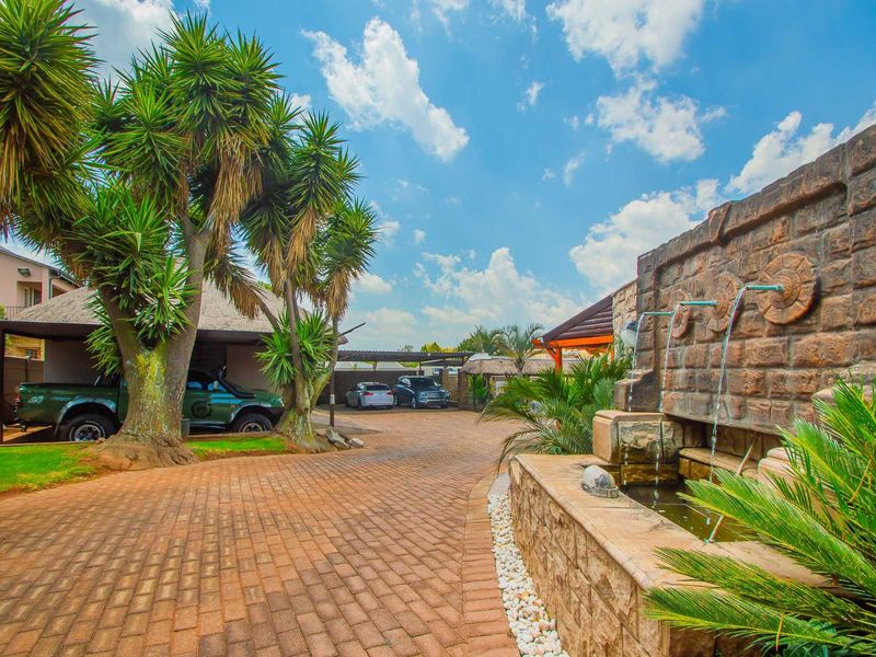 House For Sale in Helderkruin - Photo 4