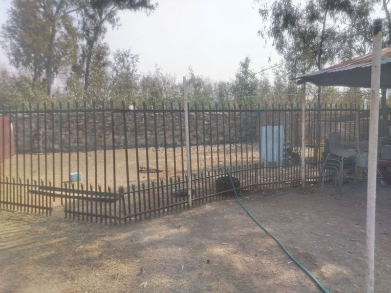 House For Sale in Ladybrand Central - Photo 6