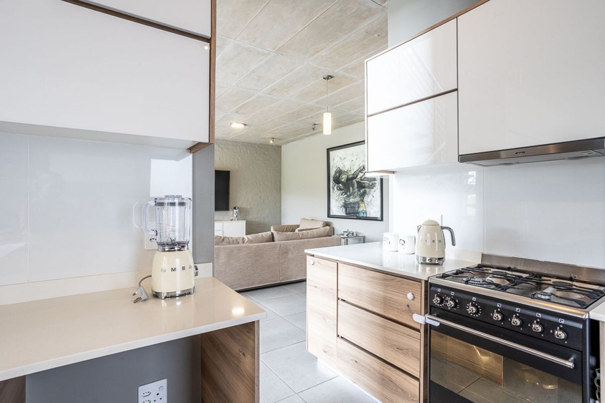 Townhouse To Rent in The Hills Game Reserve Estate - Photo 2