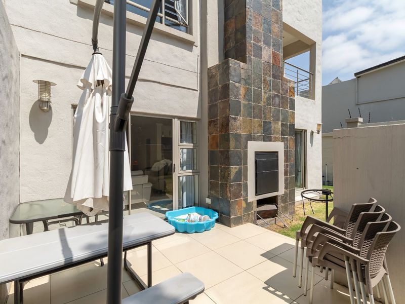 House For Sale in Bryanston - Photo 9