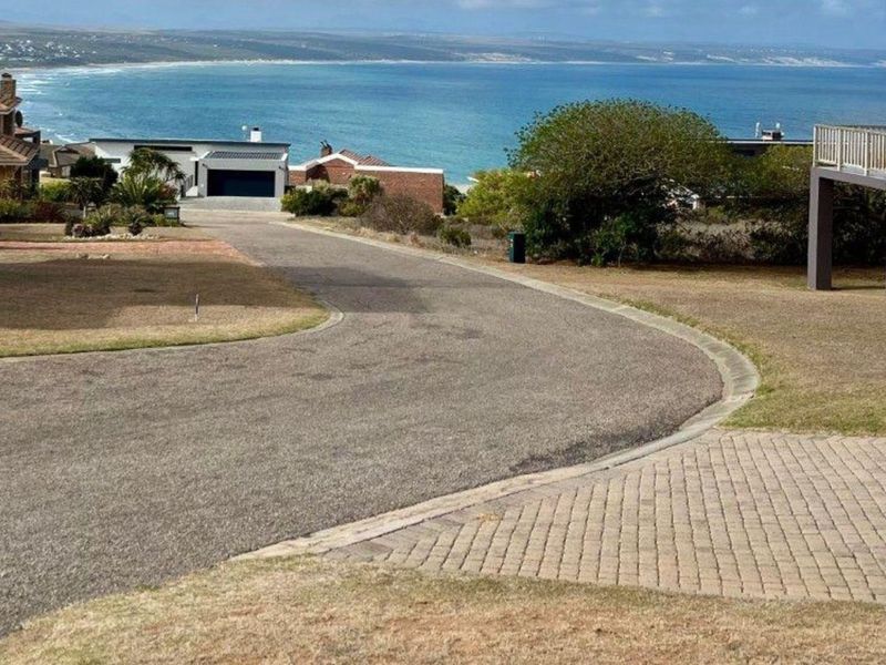 House For Sale in Vleesbaai Central - Photo 8