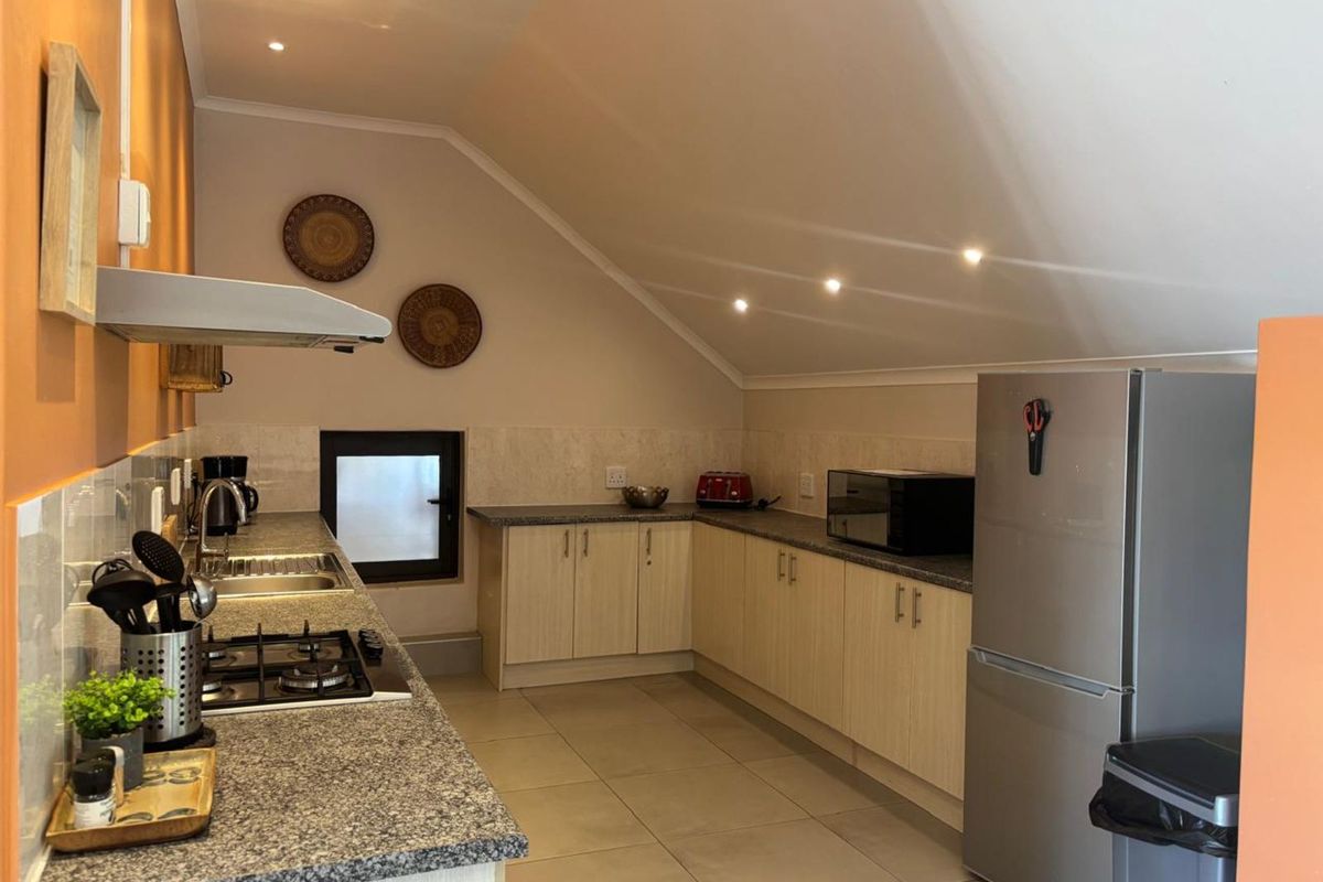 Apartment To Rent in Firlands - Photo 4