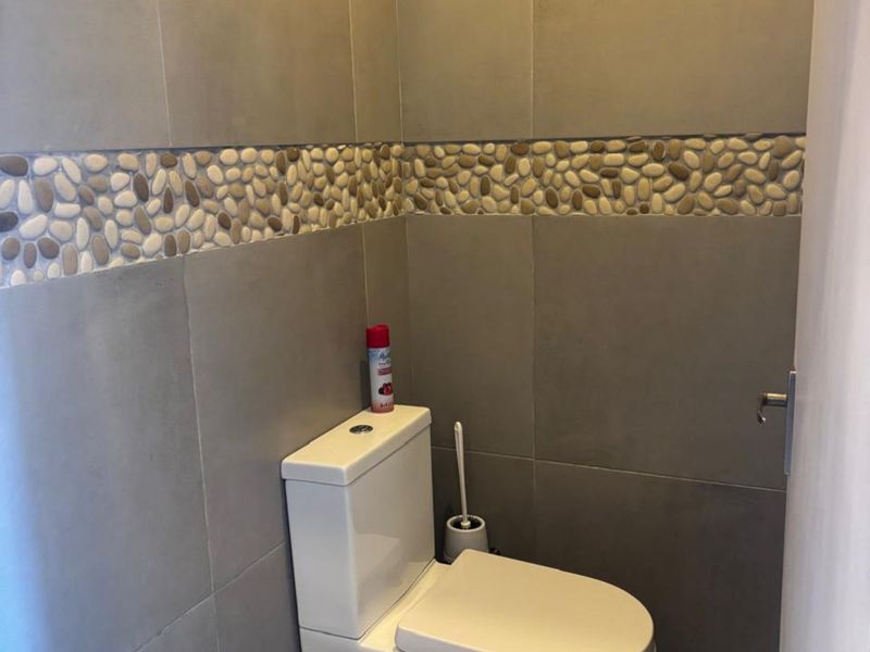 Apartment To Rent in Firlands - Photo 8