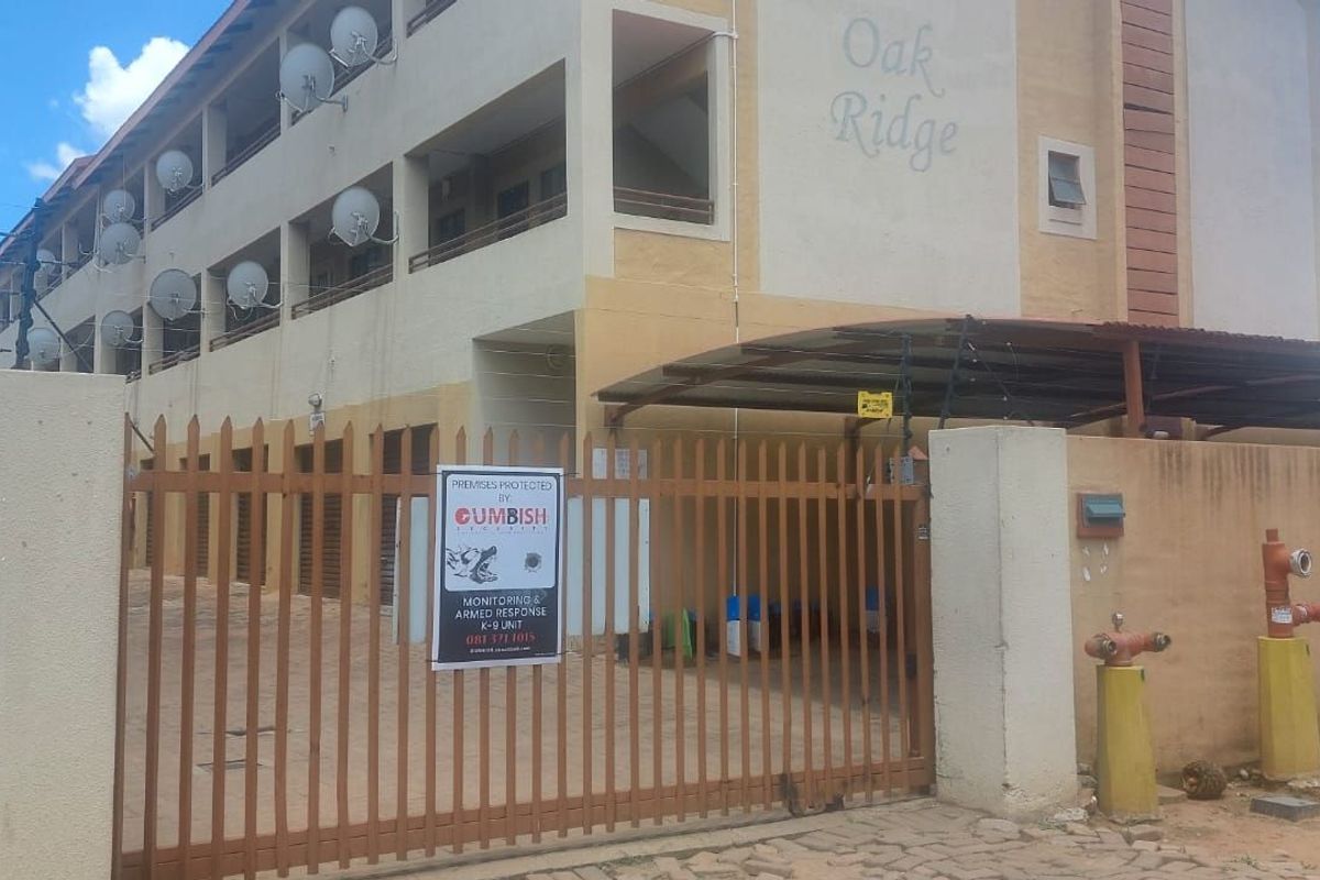 Townhouse For Sale in Polokwane Central - Photo 4