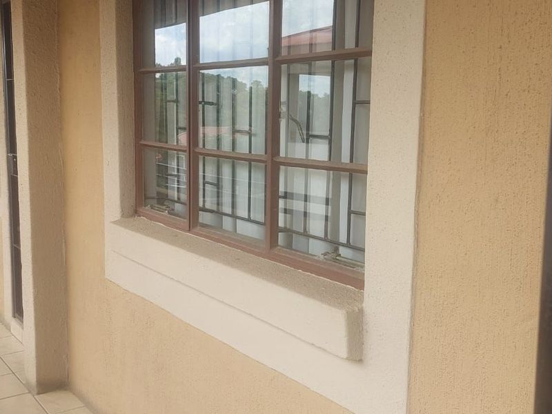 Townhouse For Sale in Polokwane Central - Photo 6