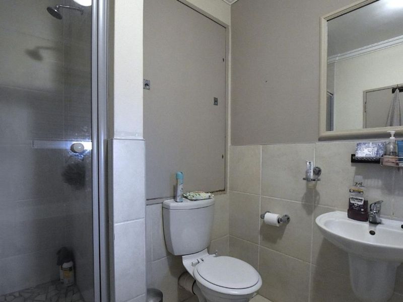 Apartment For Sale in Morningside - Photo 7