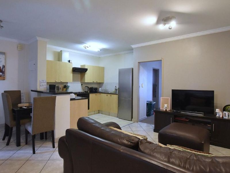 Apartment For Sale in Morningside - Photo 5