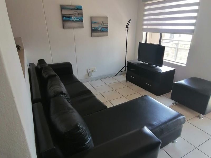 Apartment For Sale in Morningside - Photo 4