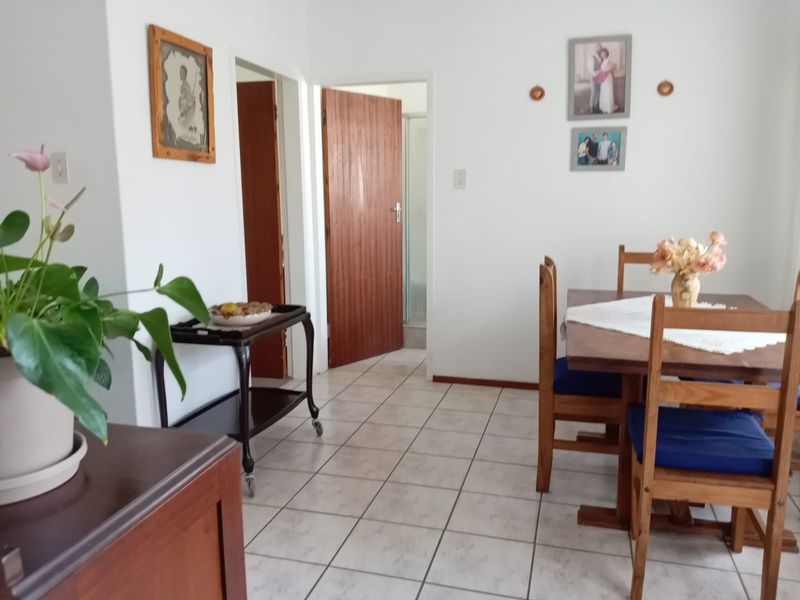 Townhouse For Sale in Garsfontein - Photo 8