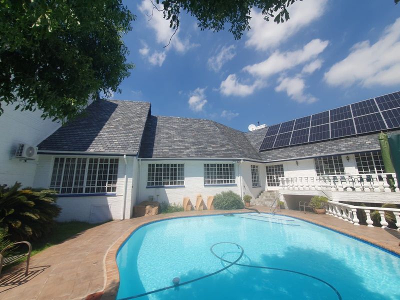 House For Sale in Alberante - Photo 3