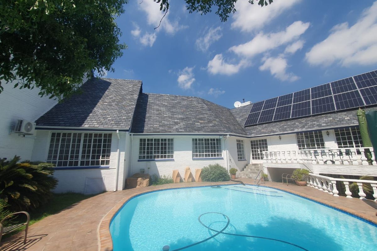 House For Sale in Alberante - Photo 3