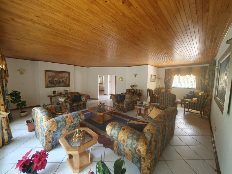 House For Sale in Alberante - Photo 8