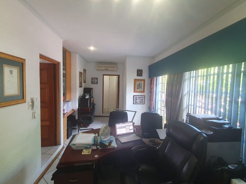 House For Sale in Alberante - Photo 7