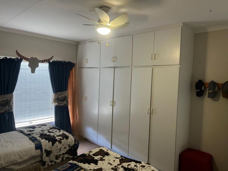 House For Sale in Christiana Central - Photo 9