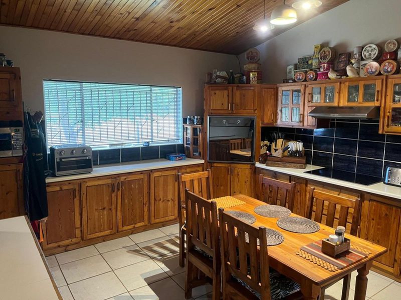 House For Sale in Christiana Central - Photo 4