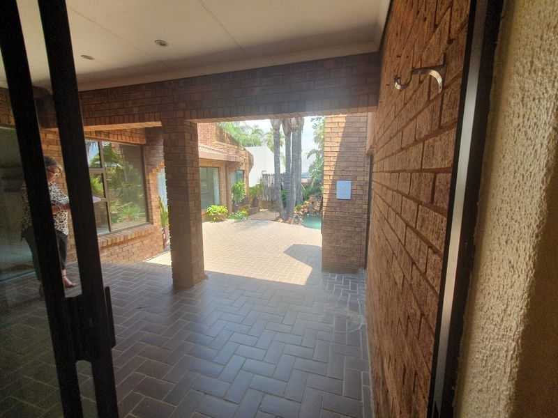 House For Sale in Marais Steyn Park - Photo 10