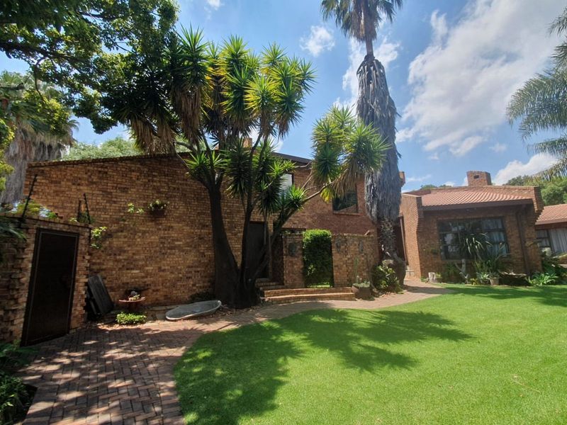 House For Sale in Marais Steyn Park - Photo 2