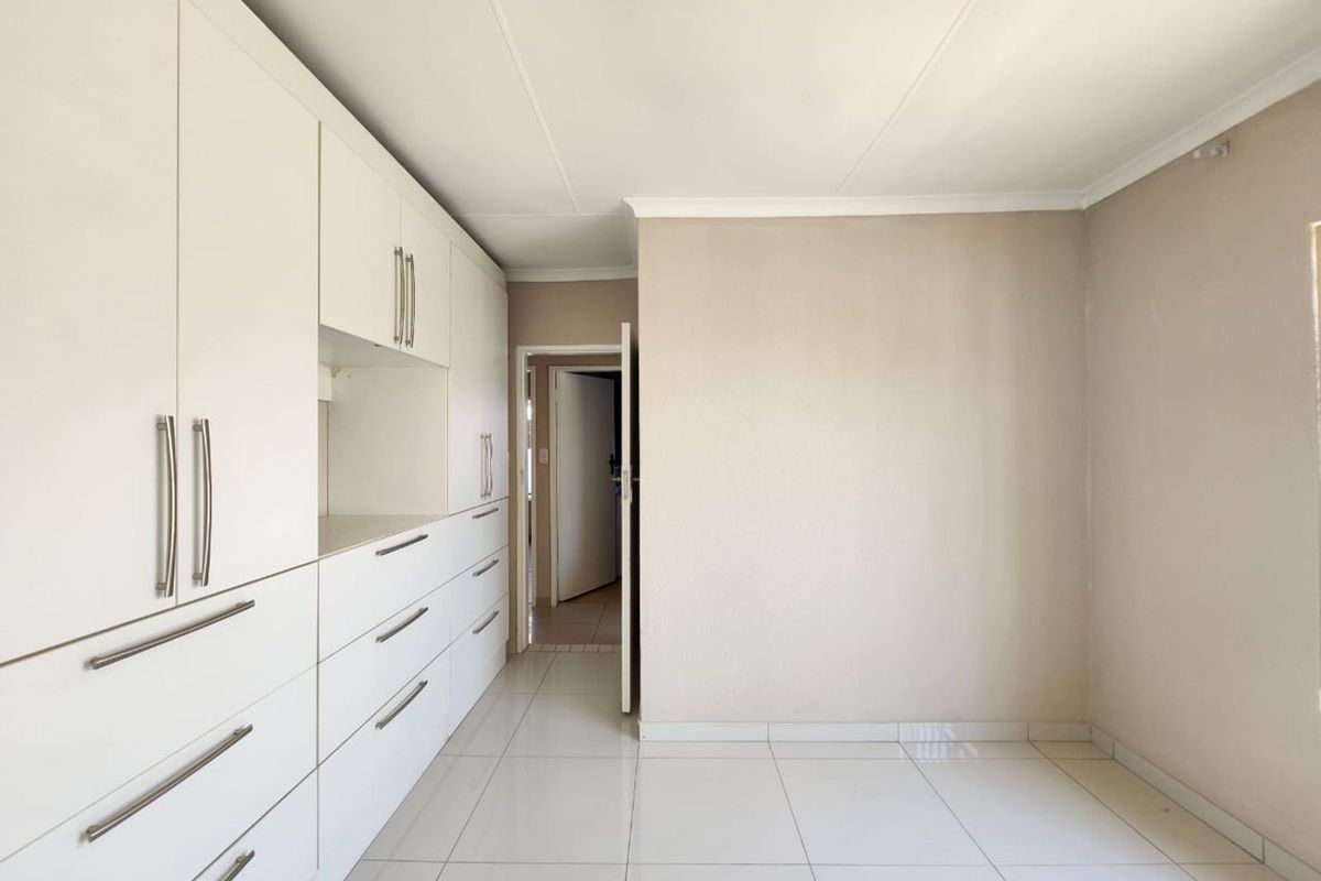 House For Sale in Danville - Photo 4