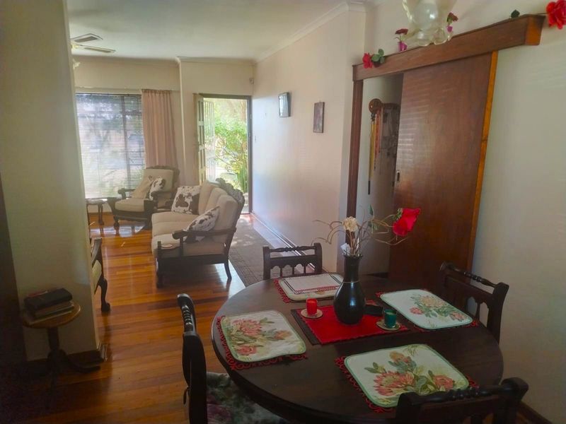 House For Sale in Hunters Retreat - Photo 6