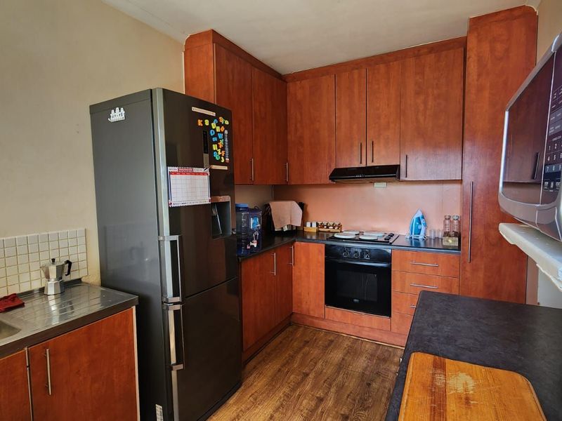 House For Sale in Hunters Retreat - Photo 8