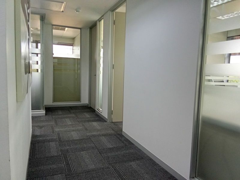 Commercial To Rent in Rivonia - Photo 3