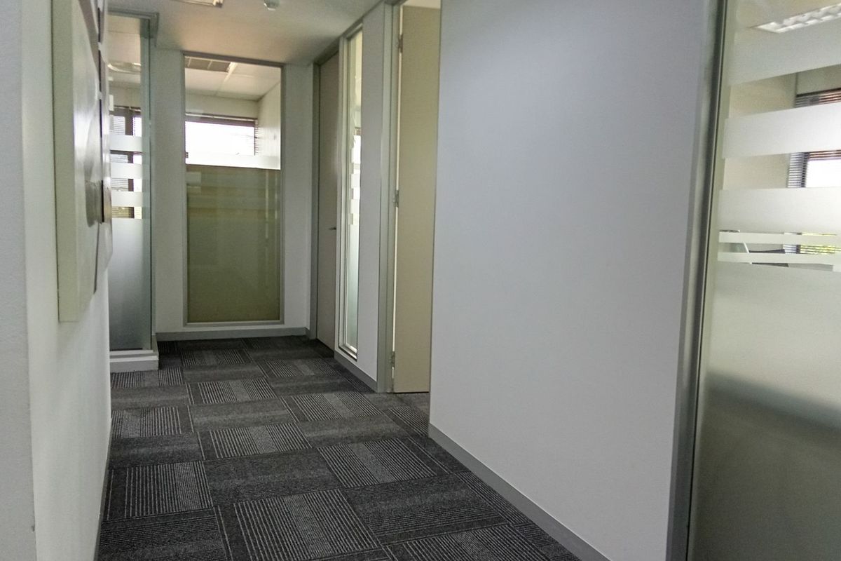 Commercial To Rent in Rivonia - Photo 3