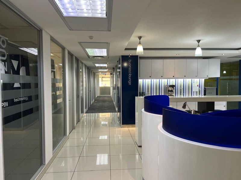 Commercial To Rent in Rivonia - Photo 2