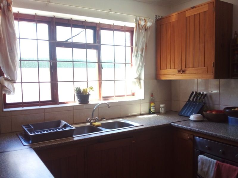 Townhouse For Sale in Diep River - Photo 10