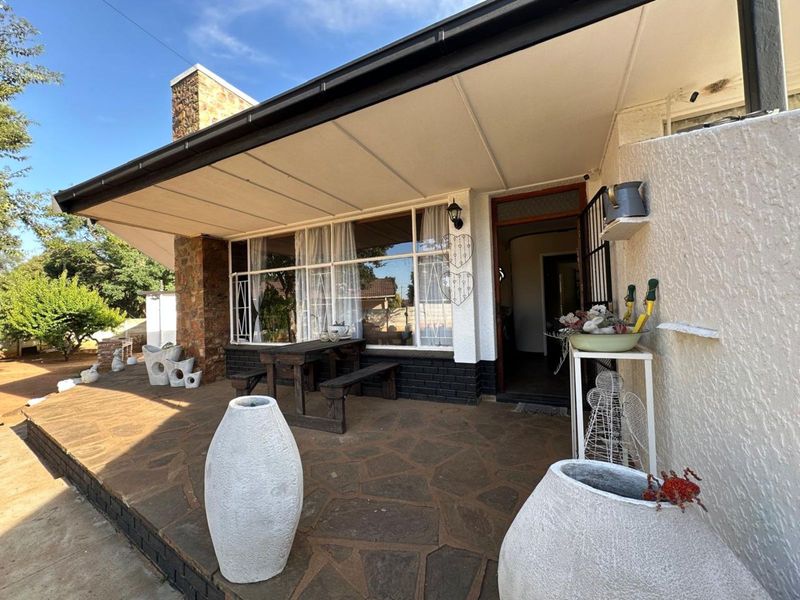 House For Sale in Wolmaransstad Central - Photo 4