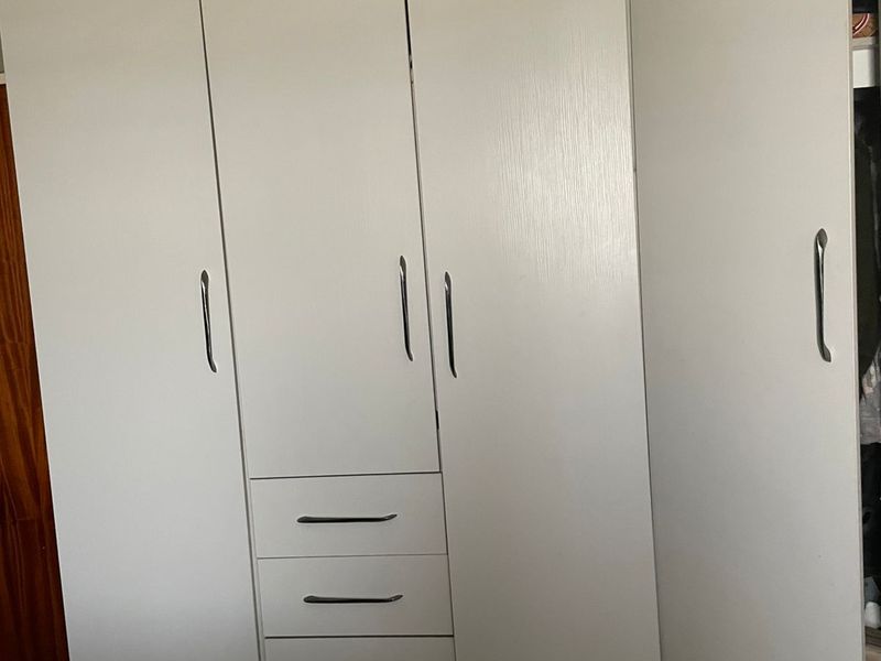 Apartment For Sale in Silverton - Photo 5